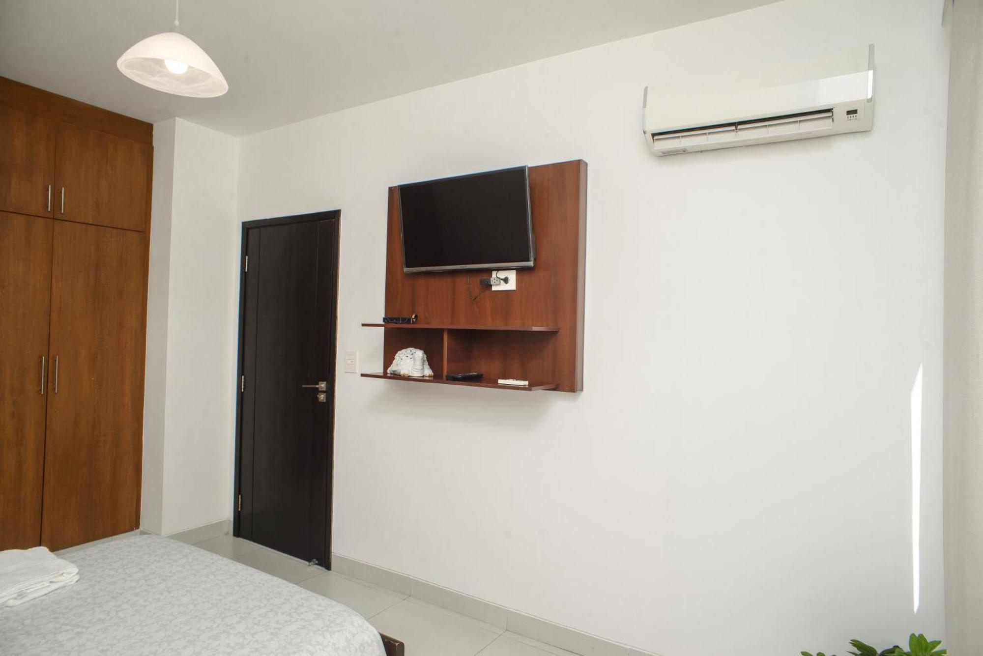 Downtown Apartments "Altos Del Sur" 圣克鲁斯 外观 照片